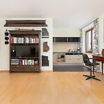 Cracow Pilotow Cosy Studio With Free Parking By Noclegi Renters