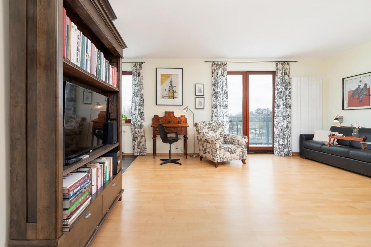 Cracow Pilotow Cosy With Free Parking By Renters Appartement