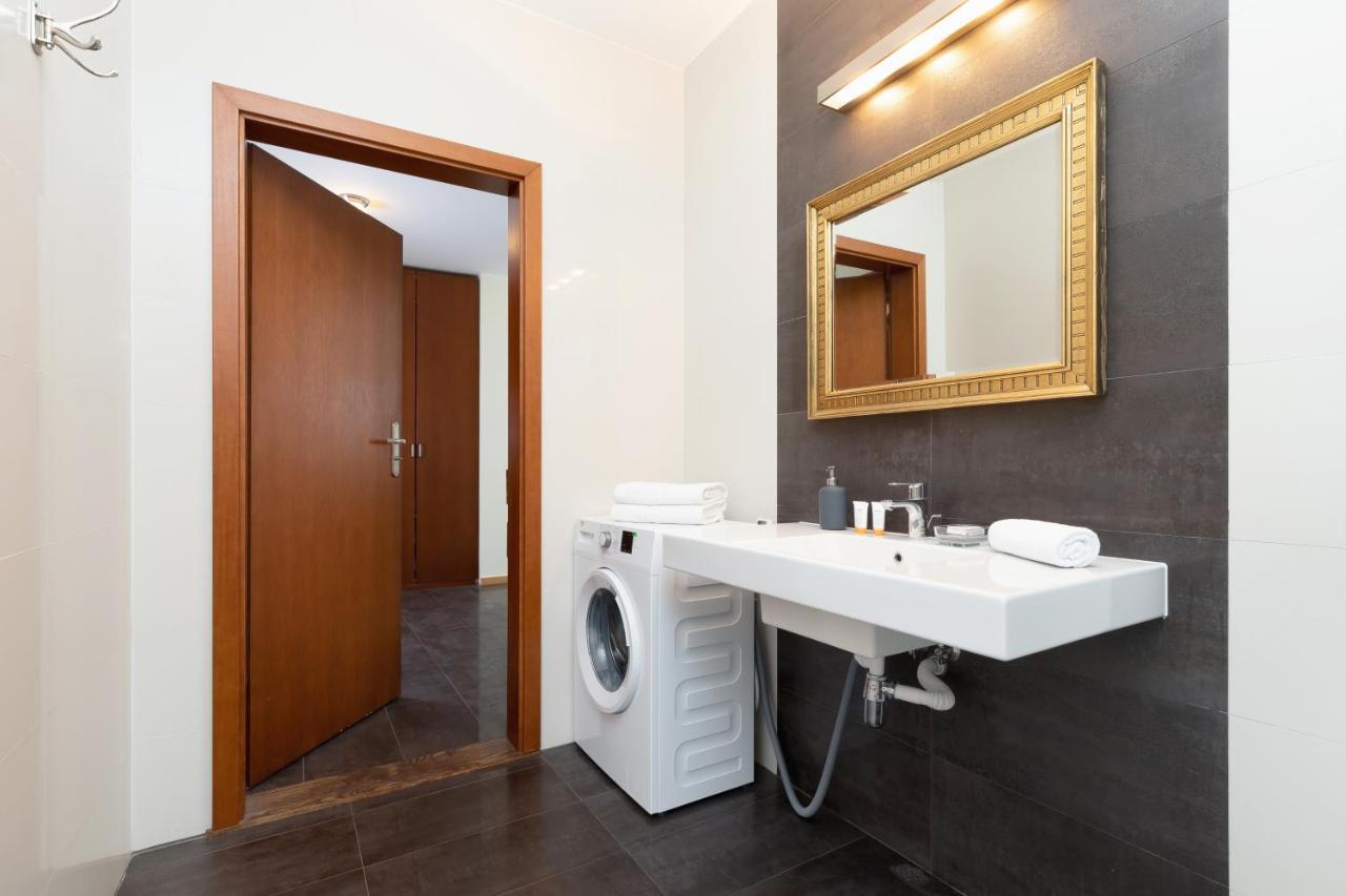 Cracow Pilotow Cosy With Free Parking By Renters Appartement