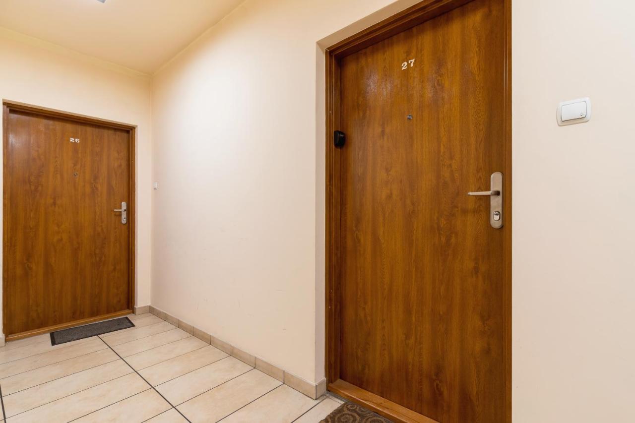 Appartement Cracow Pilotow Cosy With Free Parking By Renters